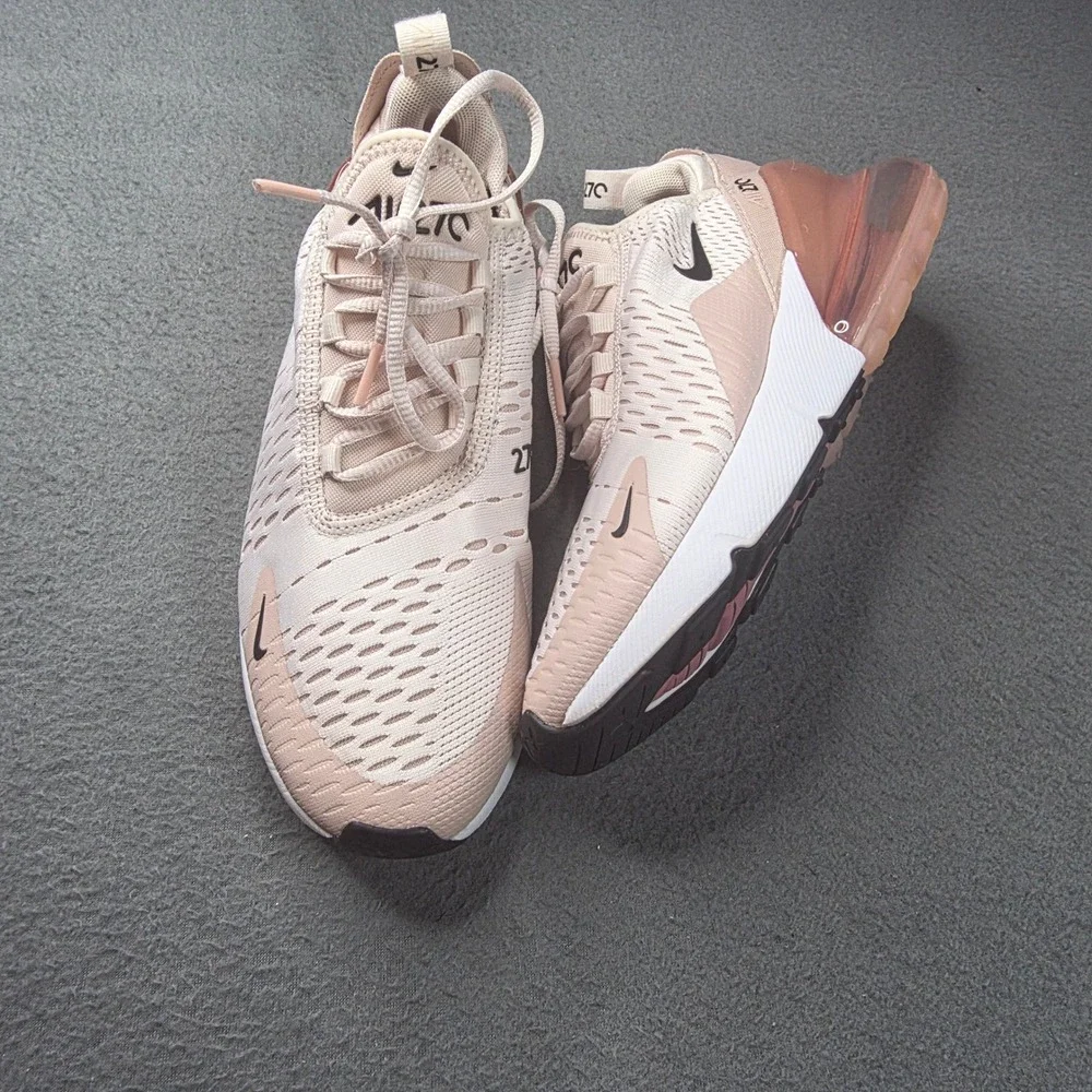 Nike Air Max 270 Barely Rose Pink Womens Running Shoes AH6789-604 Size 7.5